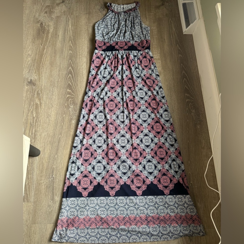 Elegant Pink and Black Maxi Dress